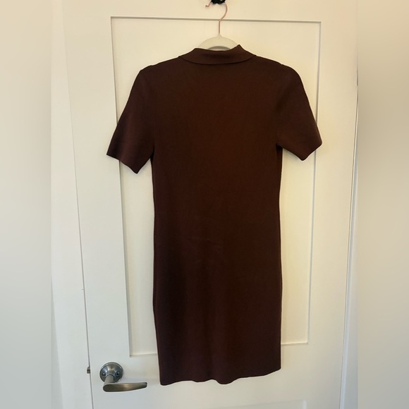 Sunday Best Aritzia | collared dress cognac brown stretch button front medium - Picture 3 of 10